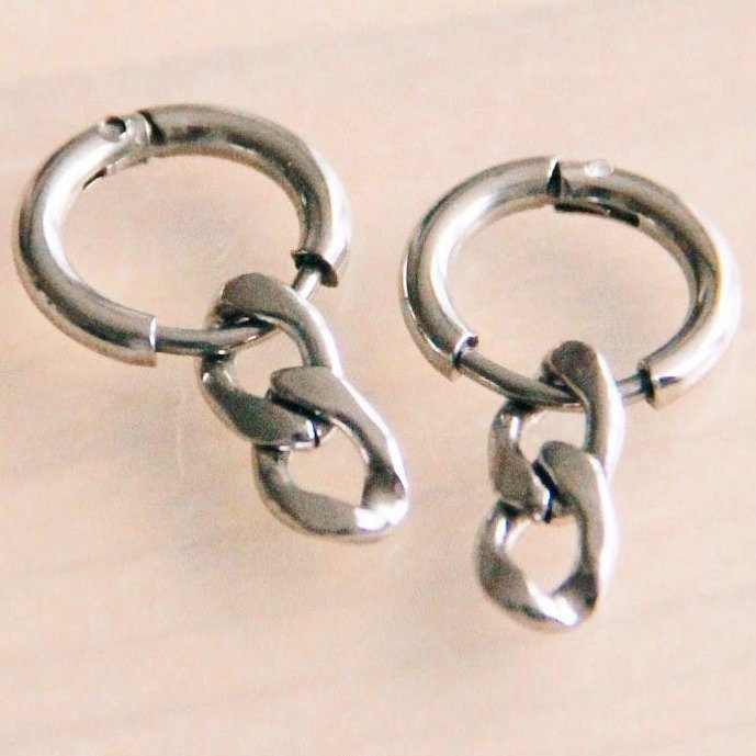 Øreringe med kæde i sølv - Bazou Bazou