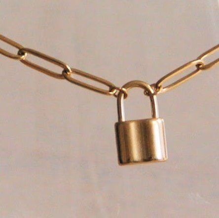 Halskæde med hængelås i guld - Bazou Bazou