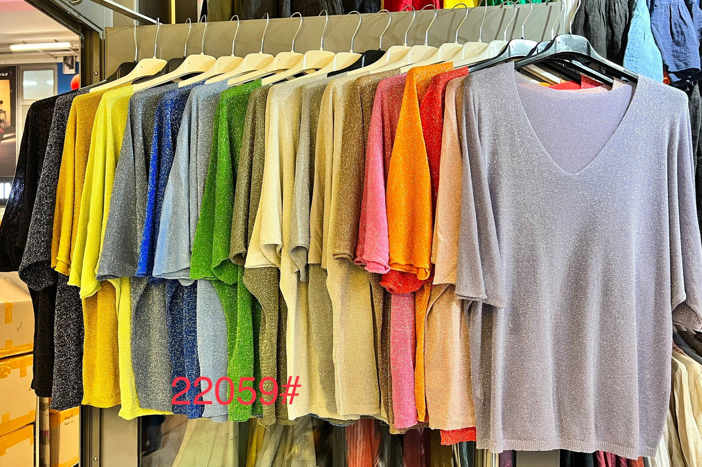 Lurex bluse med V hals