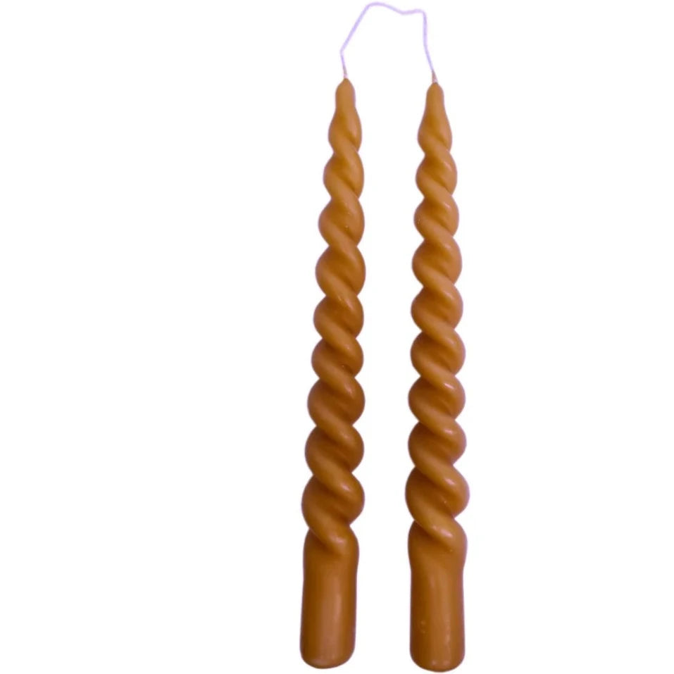 Håndlavede stearin lys Twist 24cm okker Dutch Flower Studio