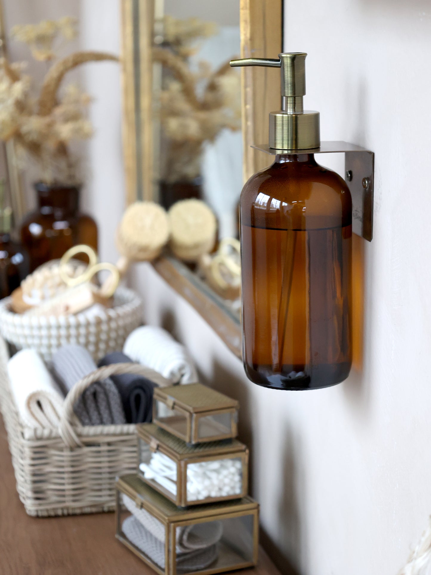 Flaske moccafarvet glas med 2 pumper 1000 ml