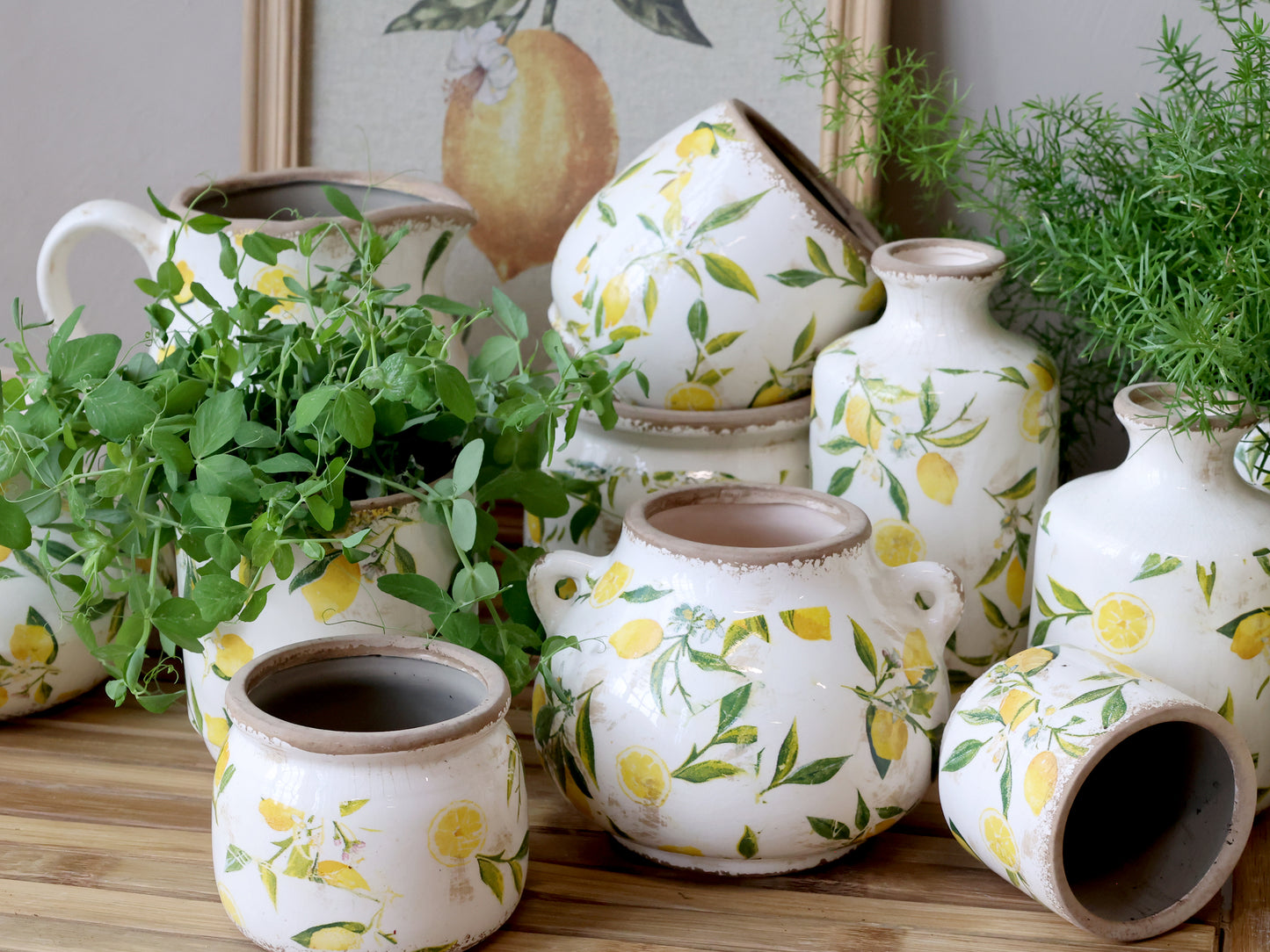 Håndmalet keramisk planteskjuler med citronmotiv – Limone | Creme