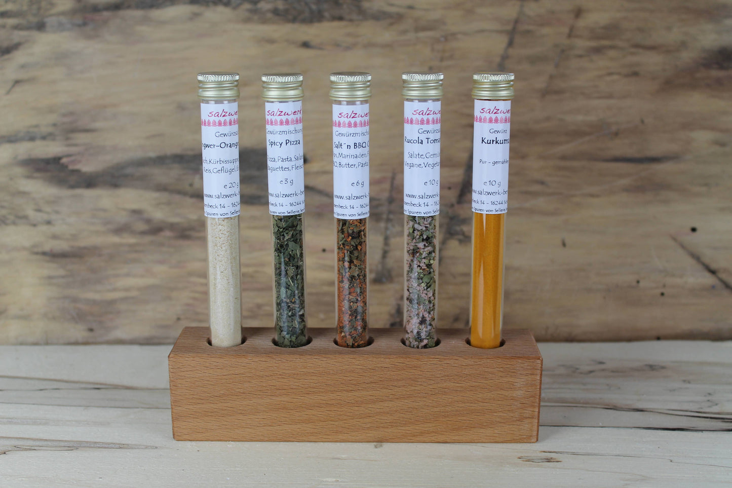 Krydderisæt med 5 Reagensglas i Træstander - Salzwerk Berlin Salzwerk Berlin