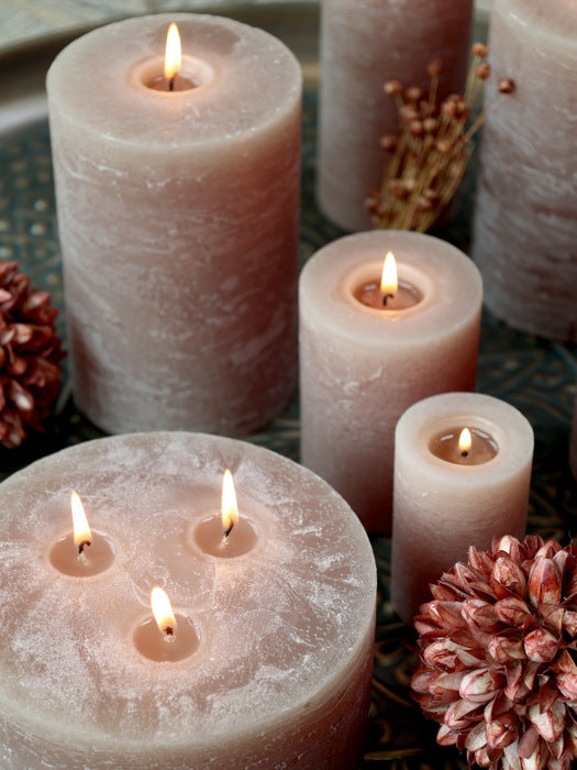 Macon Bloklys Rustik Støvet Rosa 16 Timer H8 cm - Chic Antique Chic Antique