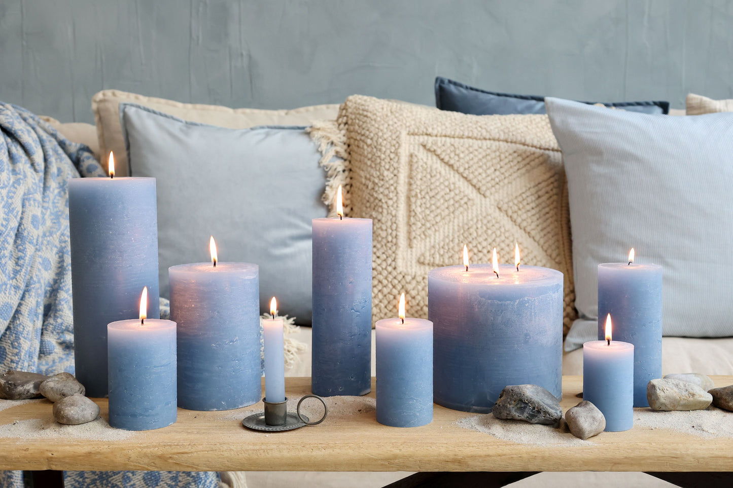 Macon Bloklys Rustik Sky Blue - Ø 10 cm H 30 cm - 150 Timer - Chic Antique Chic Antique