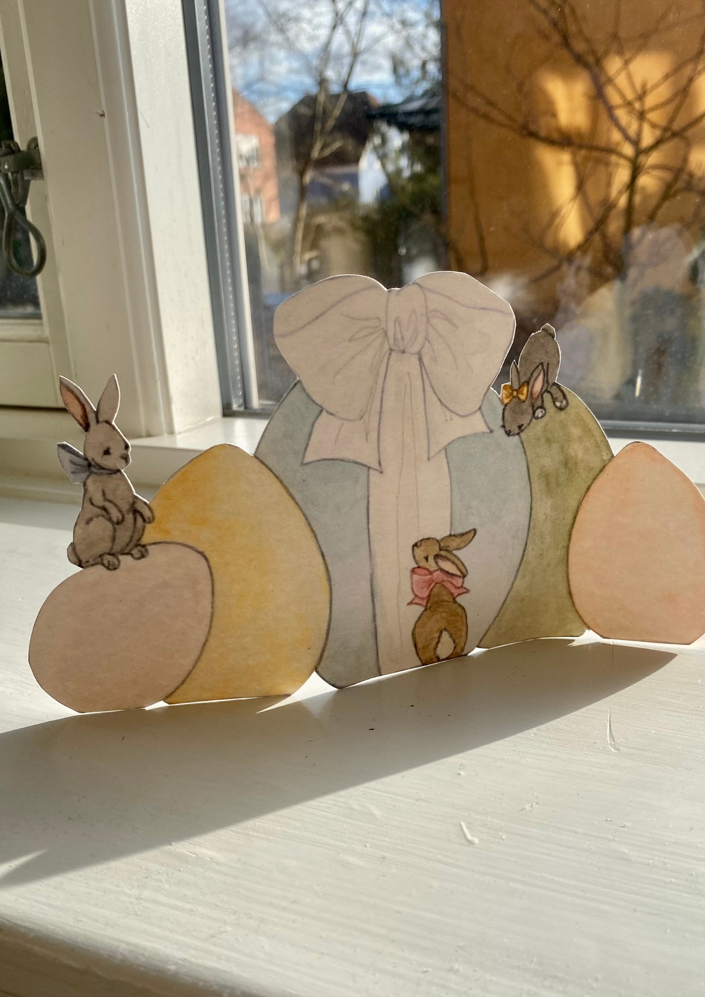 Klippeark æg og kaniner til påskebordet fra tall hat tales Tall Hat Tales