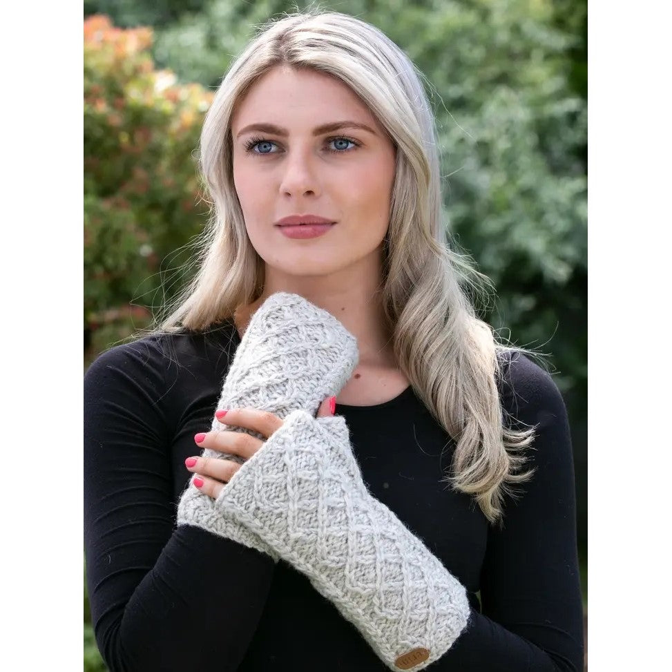 Håndvarmere 100% uld med foer Aran Trellis