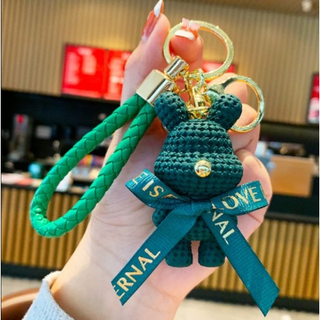 Grøn nøglering med klokke sød bamse eCarla