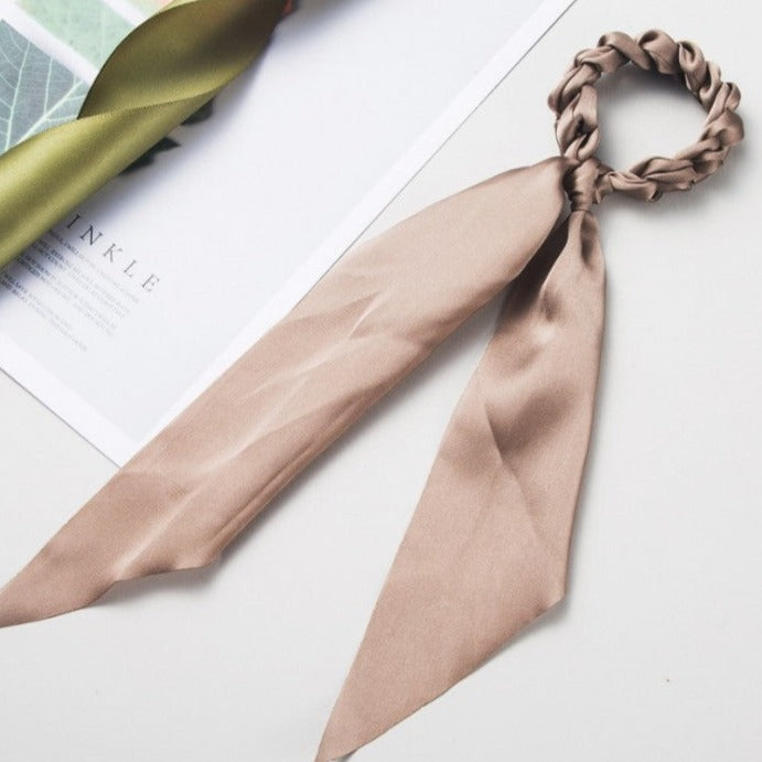 Hår elastik Scrunchie flet med sløjfe satin brun eCarla