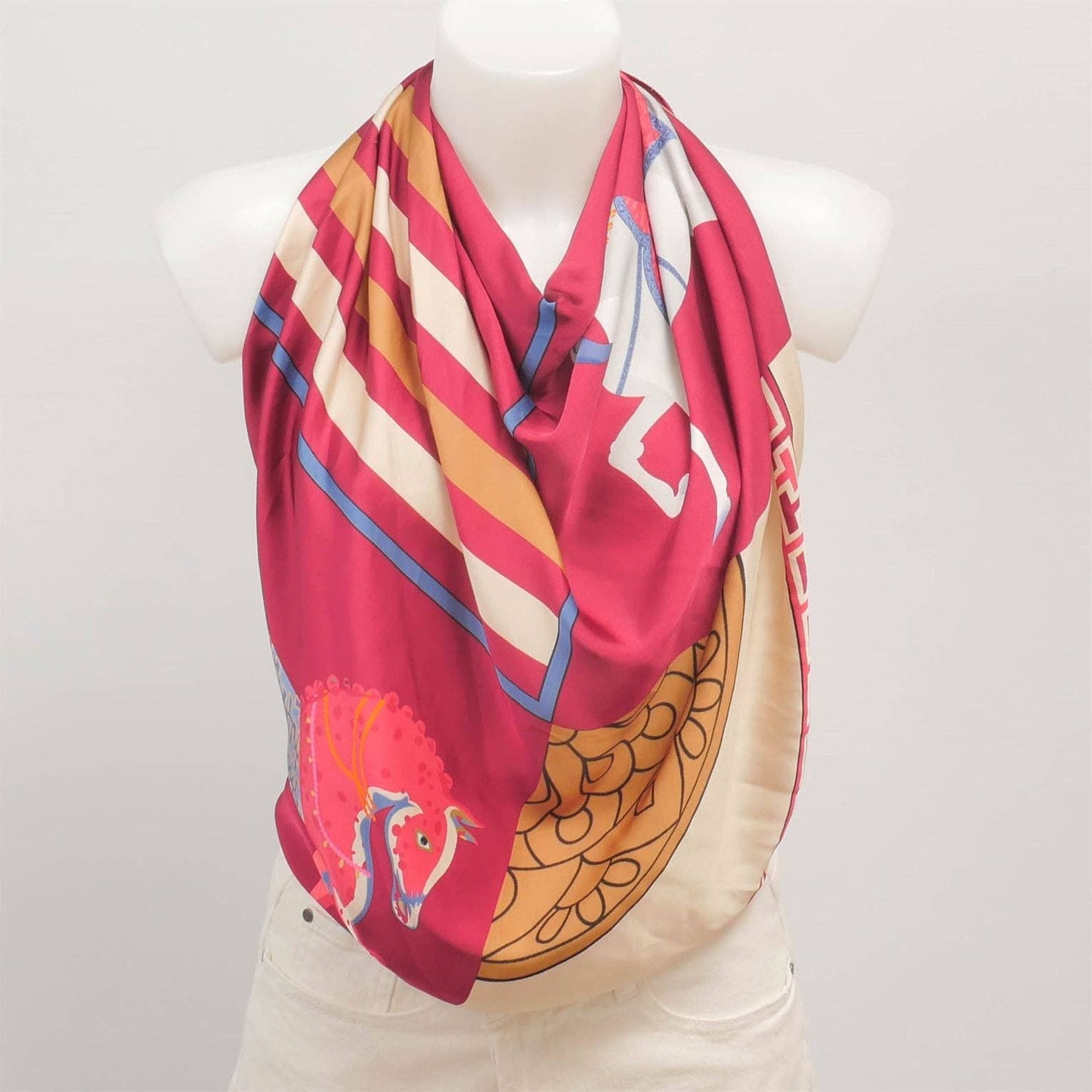 Kvadratisk tørklæde med hestemotiv 80x80 KD8824VS-20: Bleu ciel Apparel & Accessories Cécile Wang