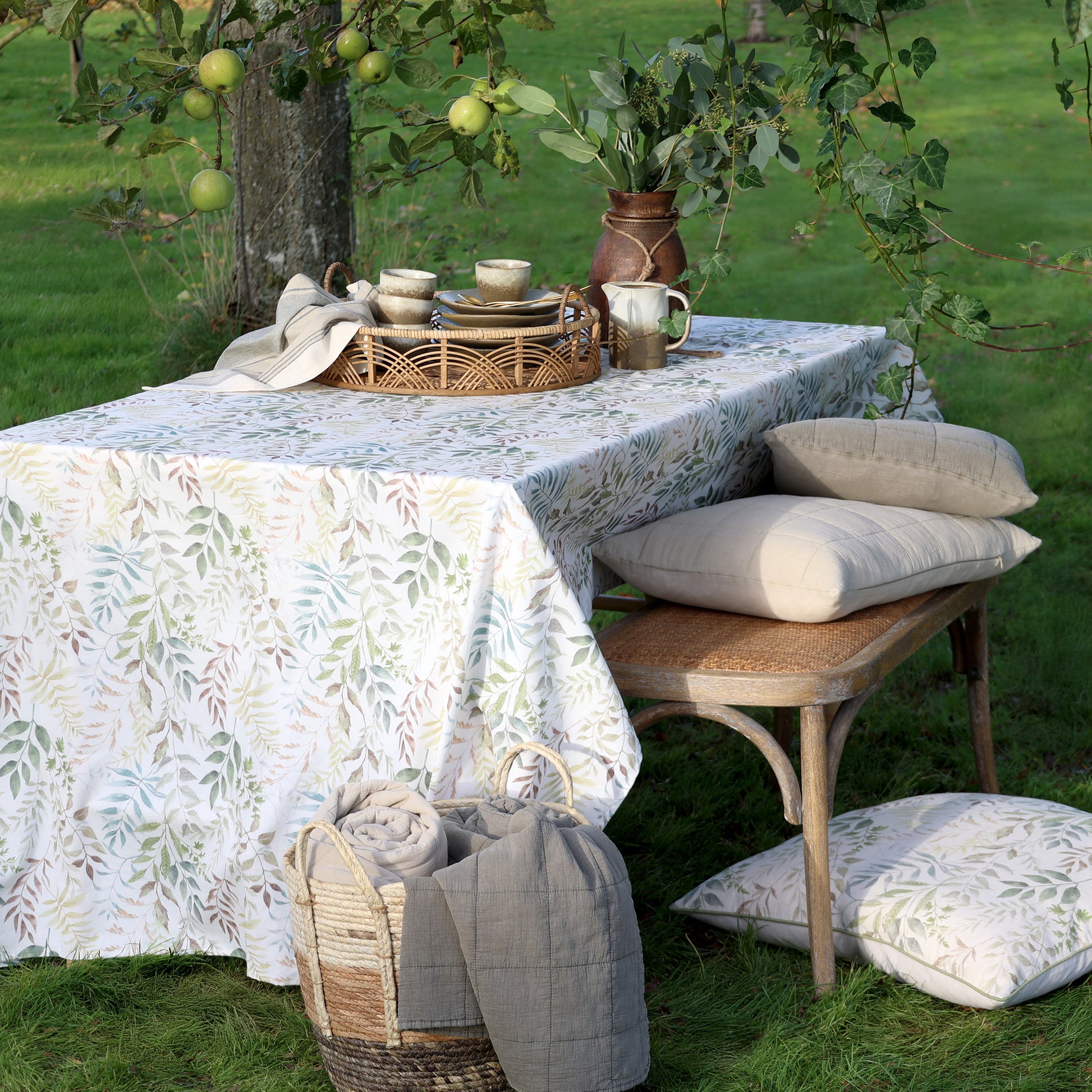 Dug – Bladmønster – Creme – 240x140 cm Duge Chic Antique