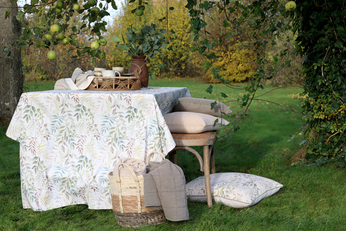 Dug – Bladmønster – Creme – 240x140 cm Duge Chic Antique