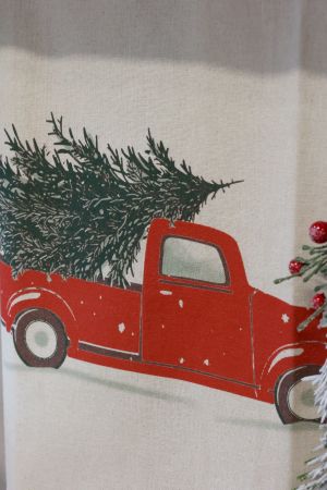 Viskestykke med rød bil og juletræ – Nør – 70 x 50 cm