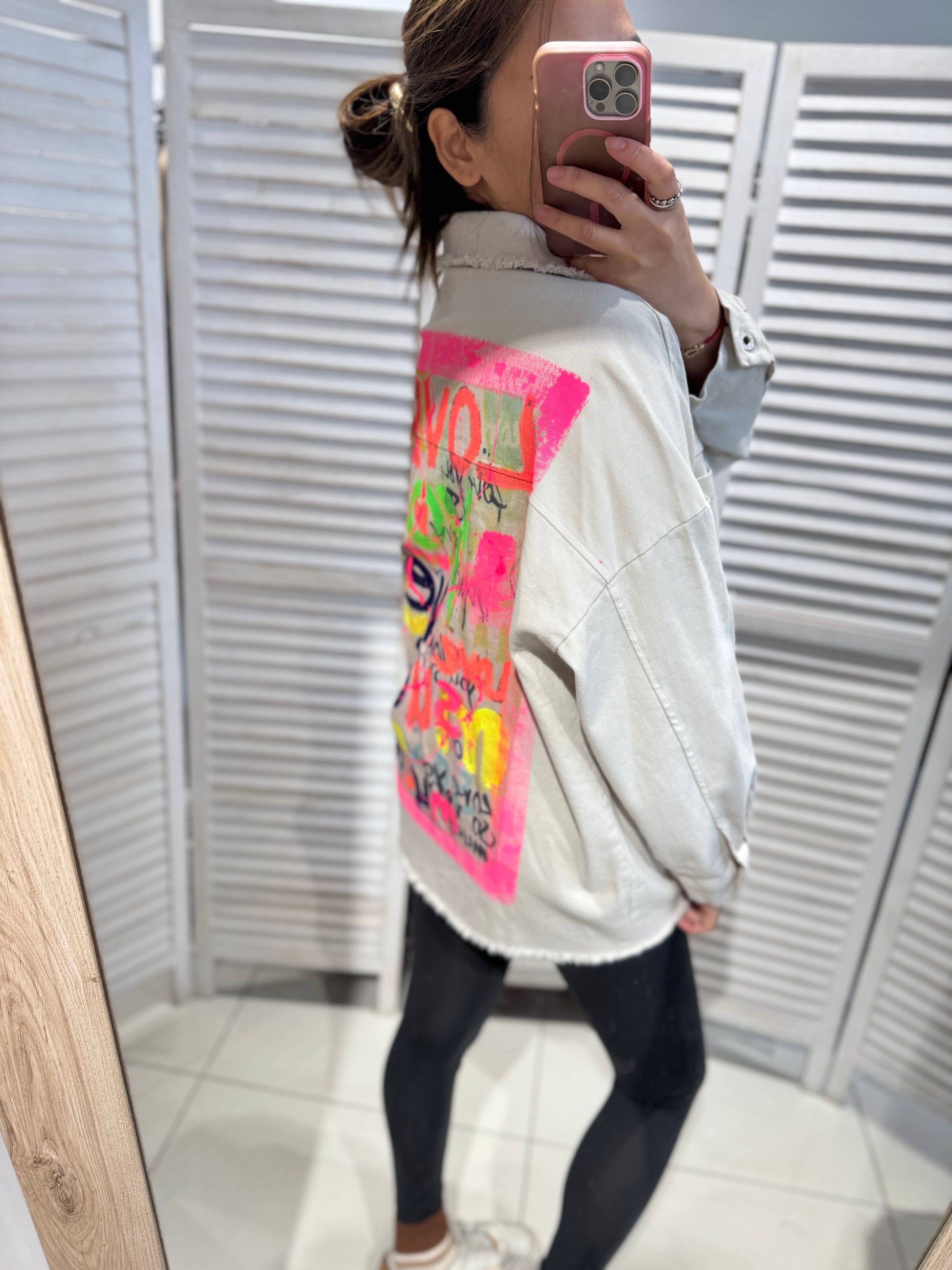 Oversize Jakke med Print Ecru - Blødt Denim | VICTORIA&ISAAC VICTORIA&ISAAC