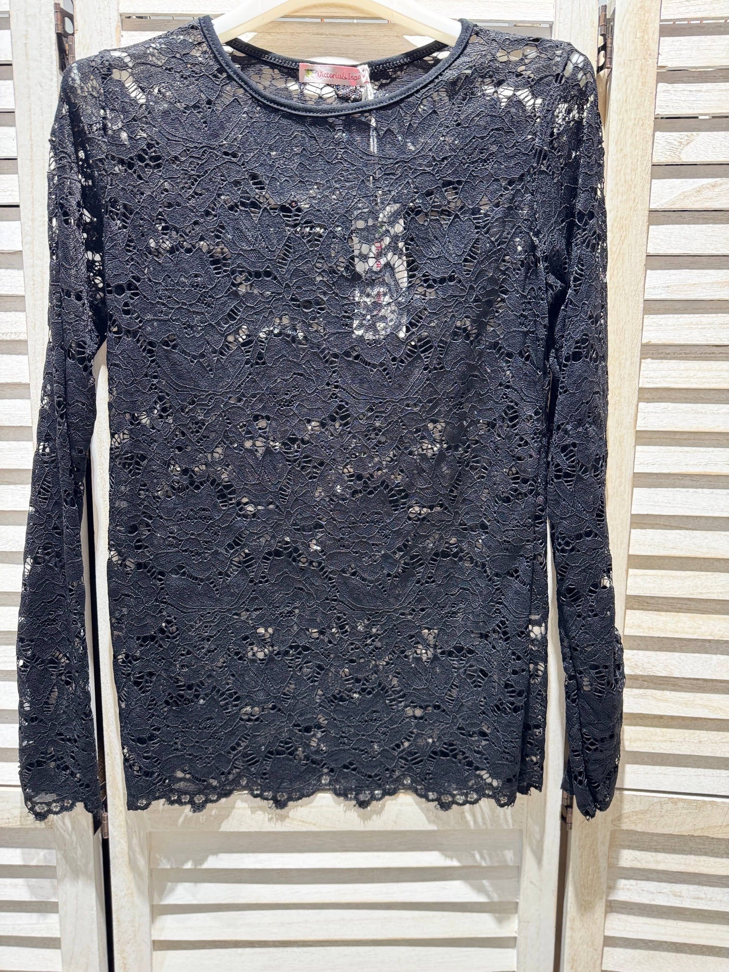 Langærmet Blondebluse Sort - Elegant og Sofistikeret | VICTORIA&ISAAC VICTORIA&ISAAC