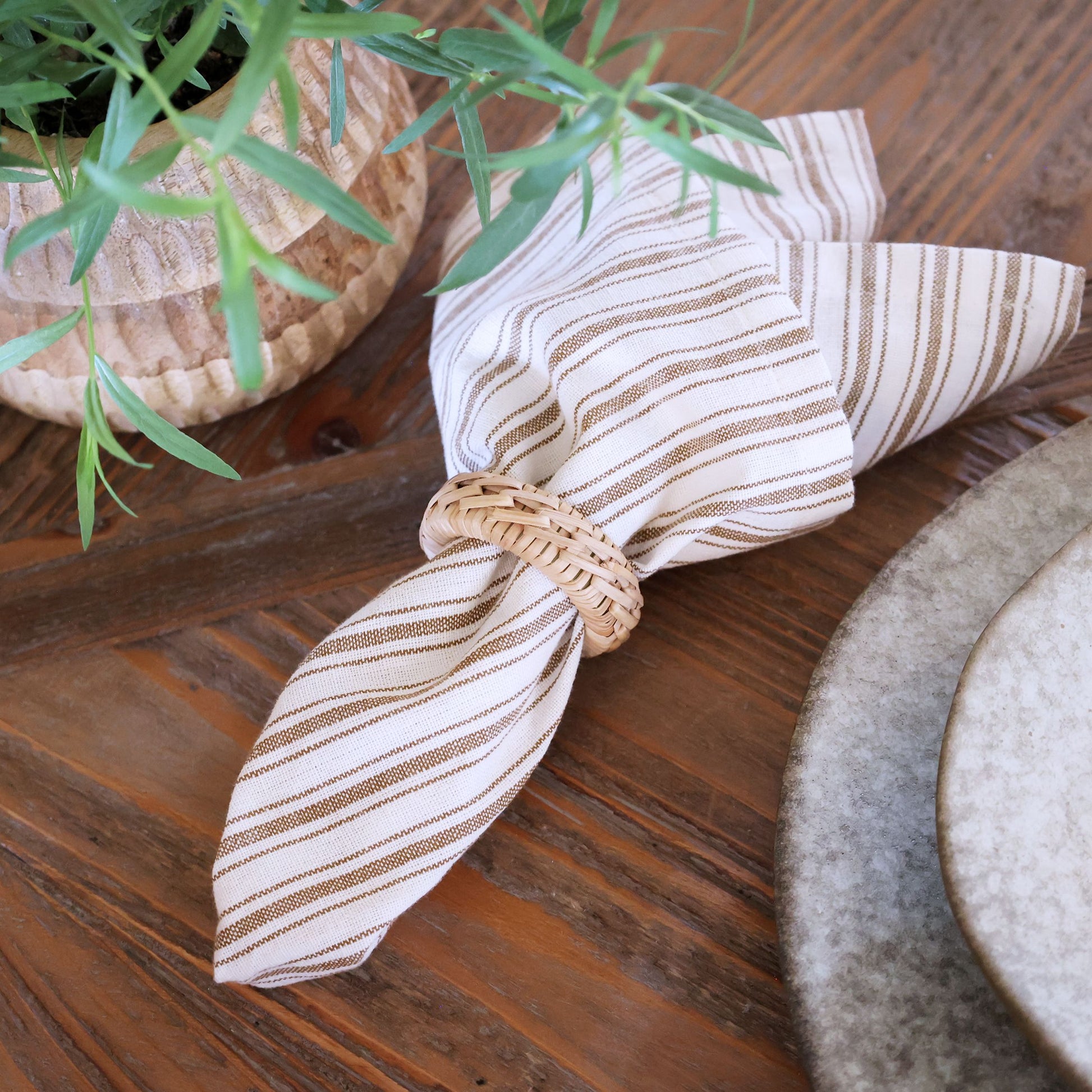 Servietring i Flet - Chic Antique - Naturfarvet Jute - Ø5,5 cm Chic Antique