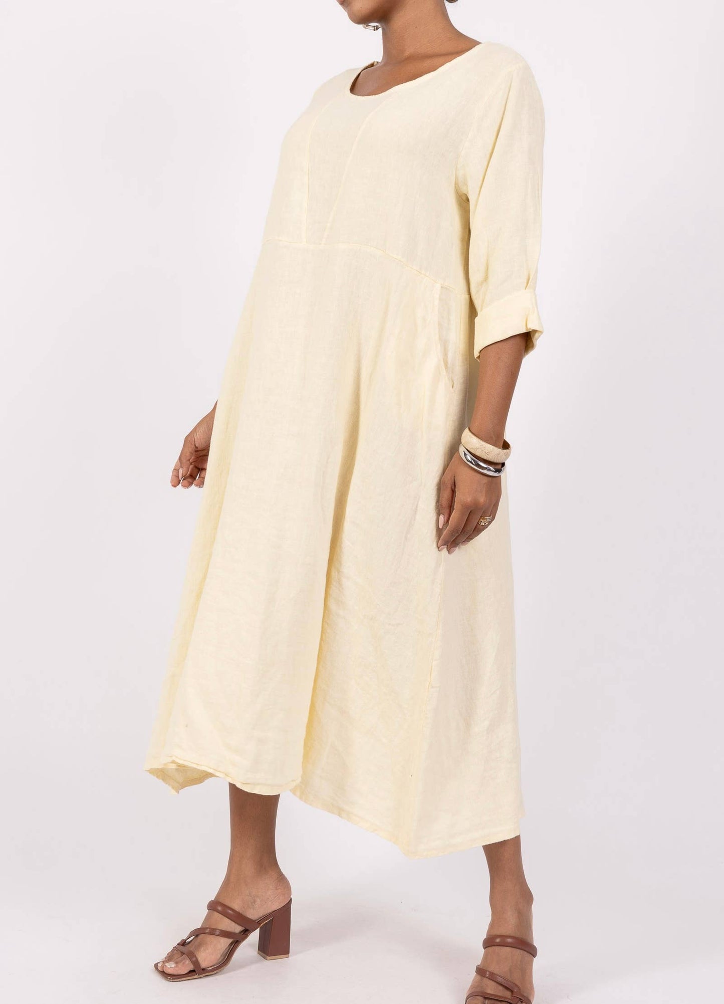 Hørkjole Lysegul – 100% hør – LINEN & COTTON HOUSE LINEN & COTTON HOUSE