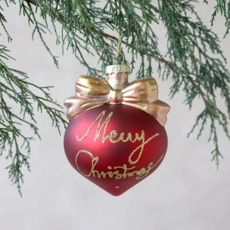 Julekugle med sløjfe og Merry Christmas – Cherry – H10/Ø8 cm