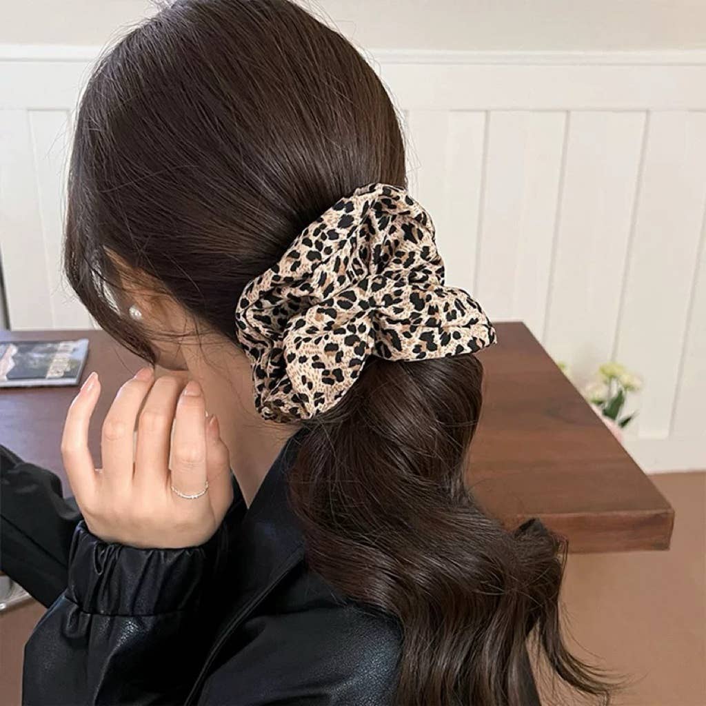 Leopard Scrunchie BYREN | ÉLINE L'ATELIER
