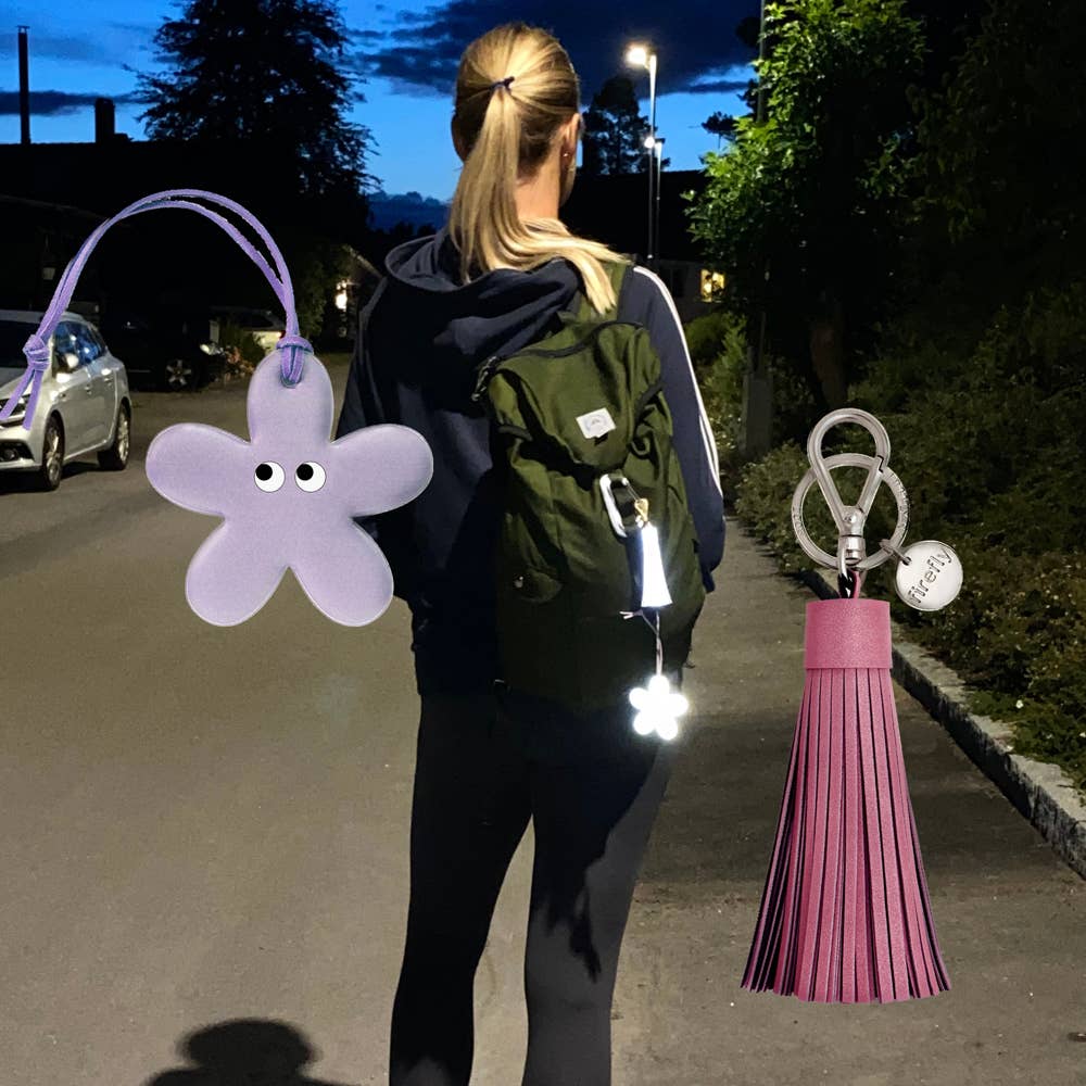 Reflekterende Taskecharme – Lilla Blomst | Firefly Reflectors Refleks Firefly Reflectors