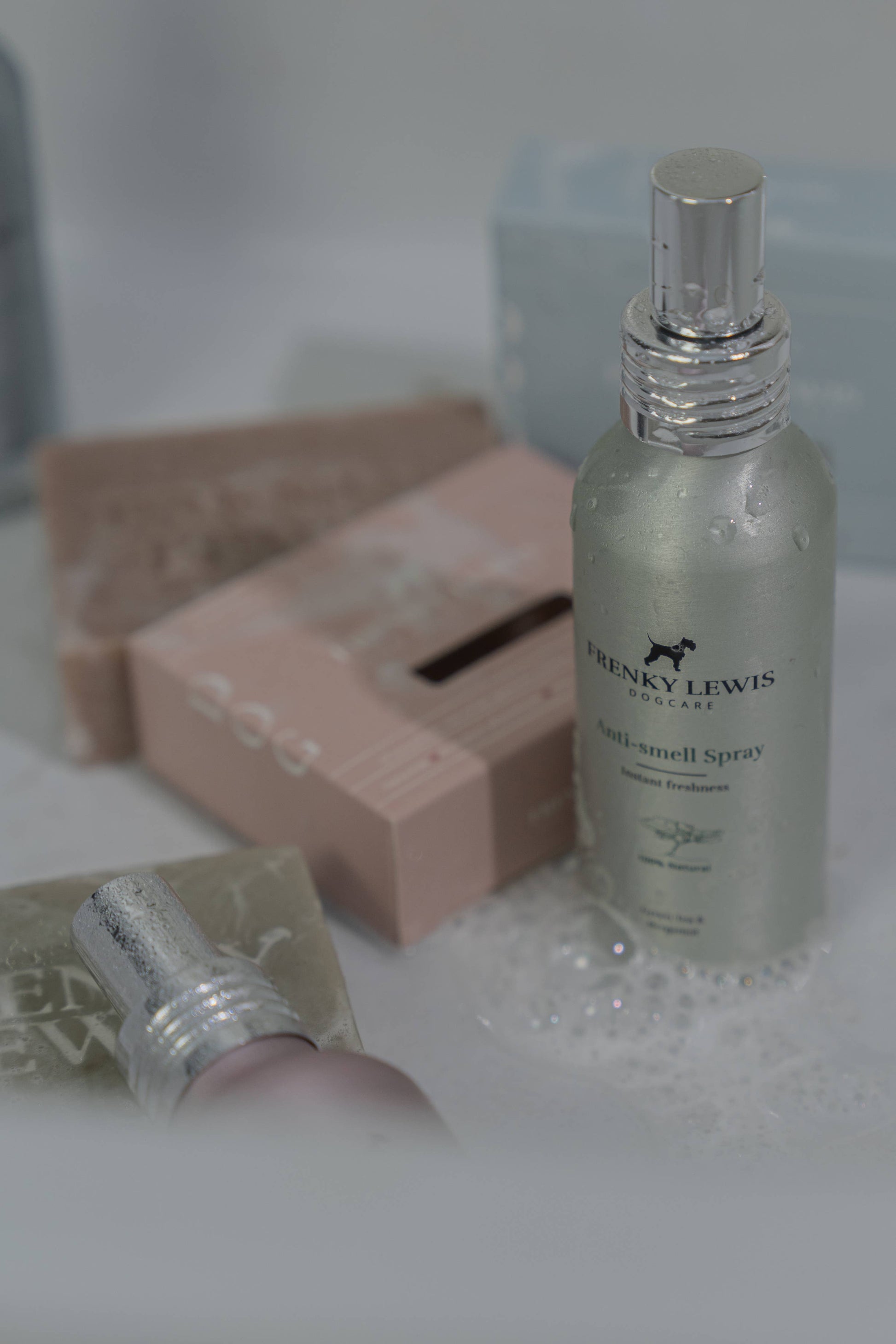 Anti lugt spray - Grøn te, bergamot - 100 ml Frenky Lewis B.V.
