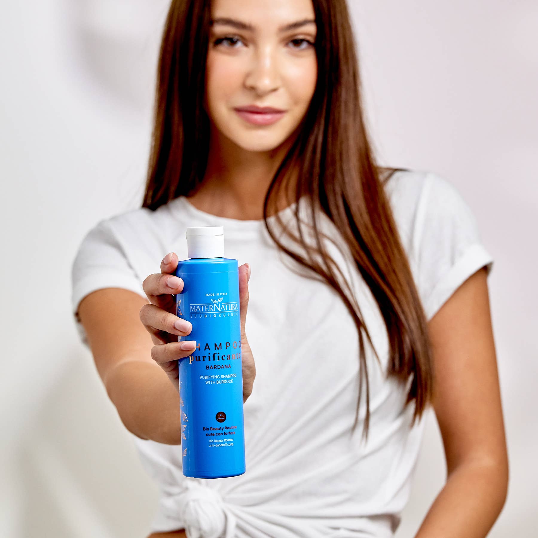 Rensende Shampoo 250ml – Burderod mod Skæl og Kløe MaterNatura