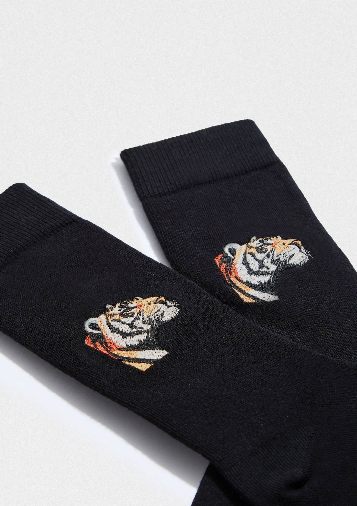 Sokker – BeTiger med broderi – Sort – 41/46 | BESOCKS Sokker BESOCKS