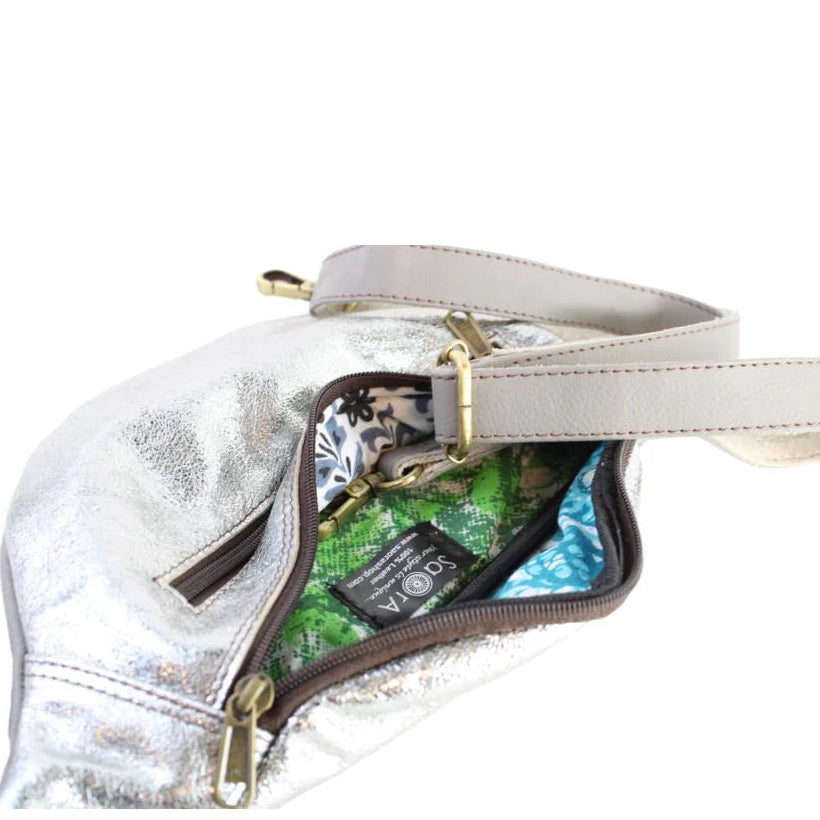 Bumbag i læder - Sølv glimmer - Saora Saora