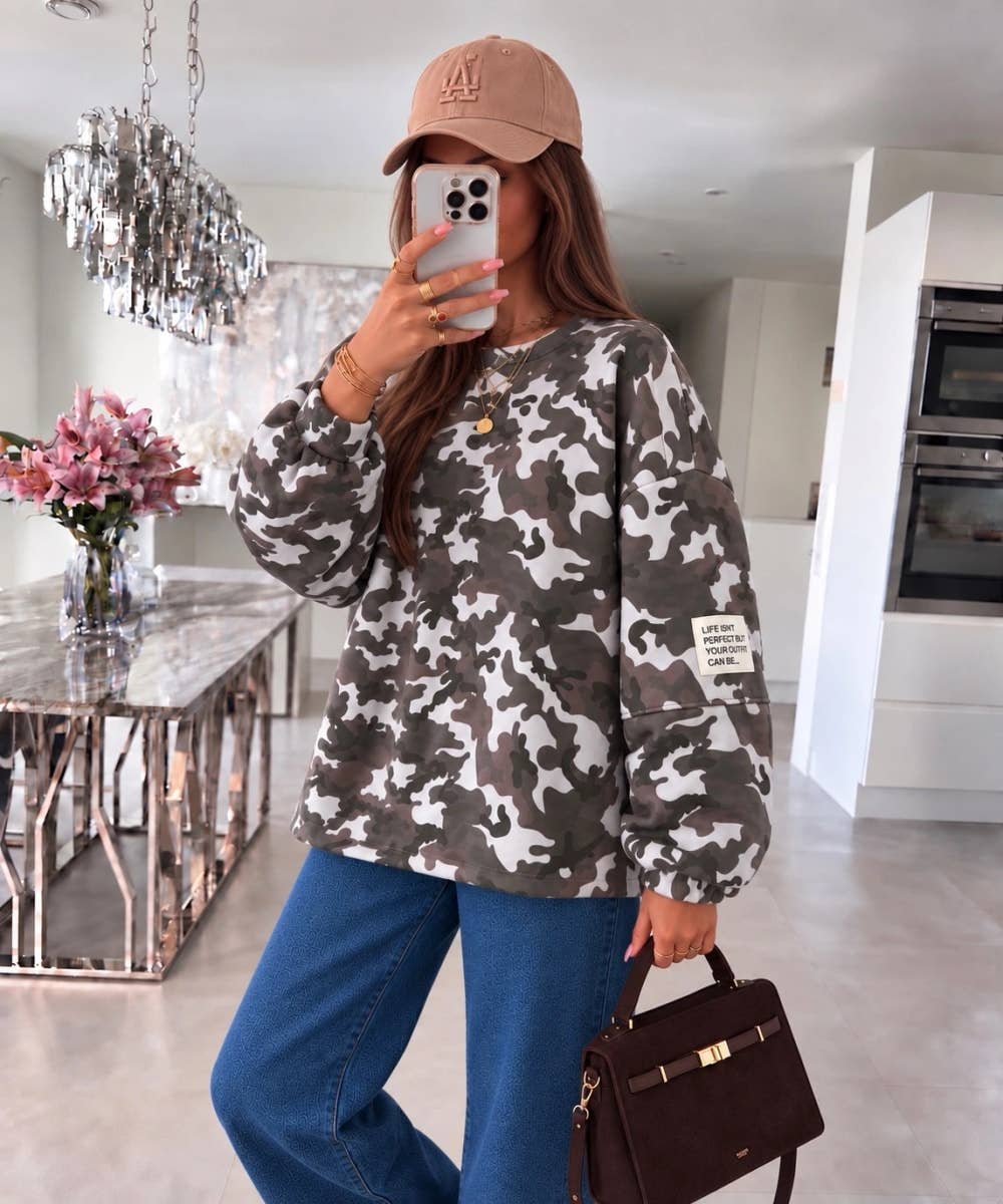 Oversize blank camouflagetrøje “Life Isn't Perfect” Army og brun