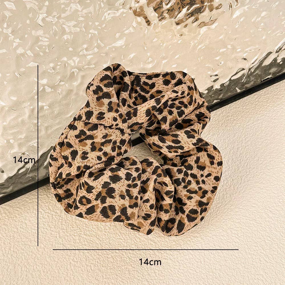 Leopard Scrunchie BYREN | ÉLINE L'ATELIER Kamel