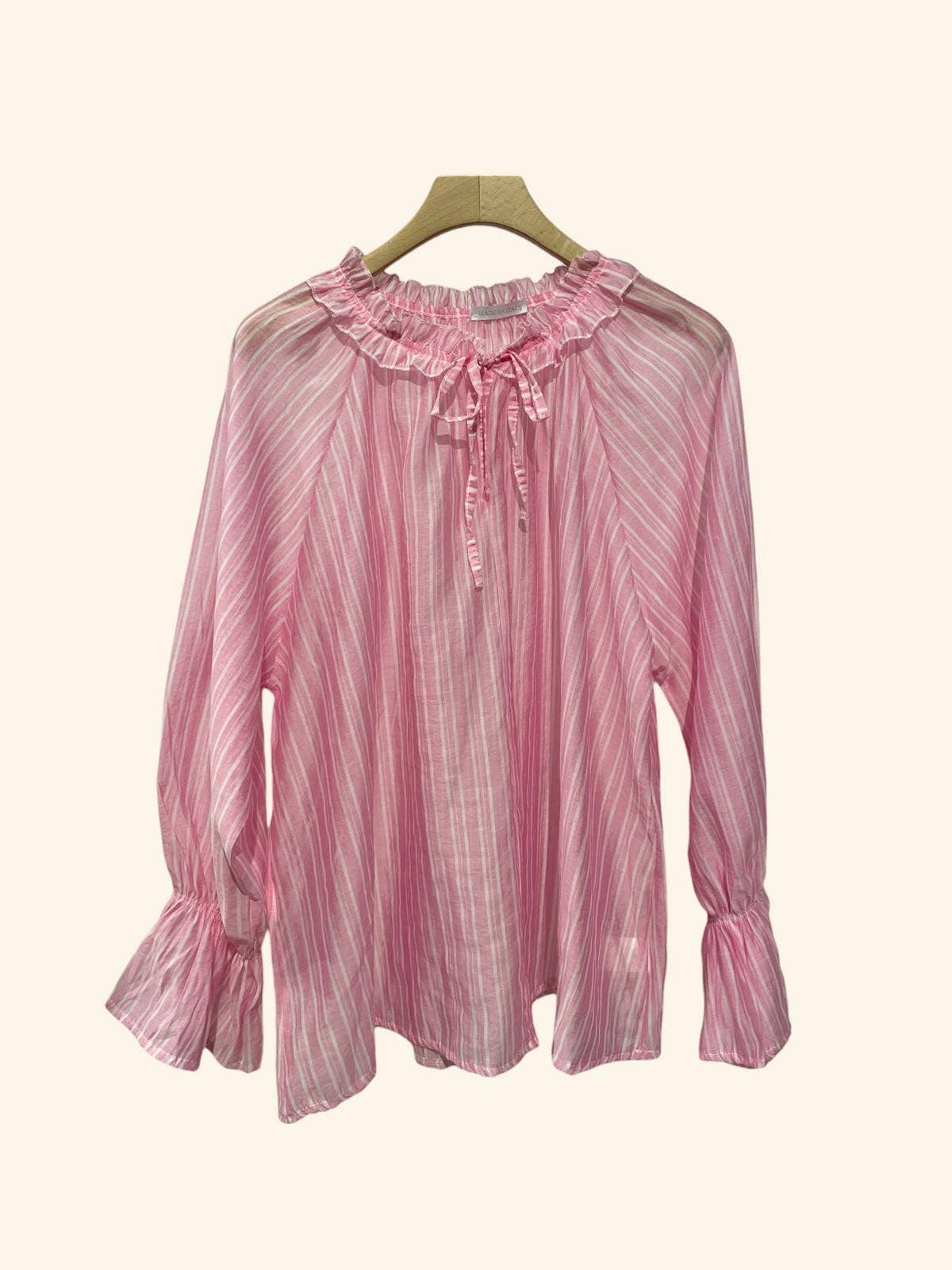 Stribet Voile Bluse med Flæsekrave – Fås i 5 Farver Bluser Nota Bene Fuchsia One-size
