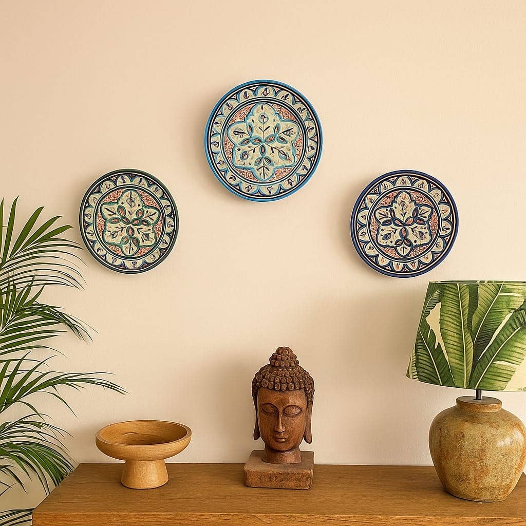 Håndmalet Marokkansk Terracottatallerken med Fod Turkis - 27 cm Etnico del Mondo