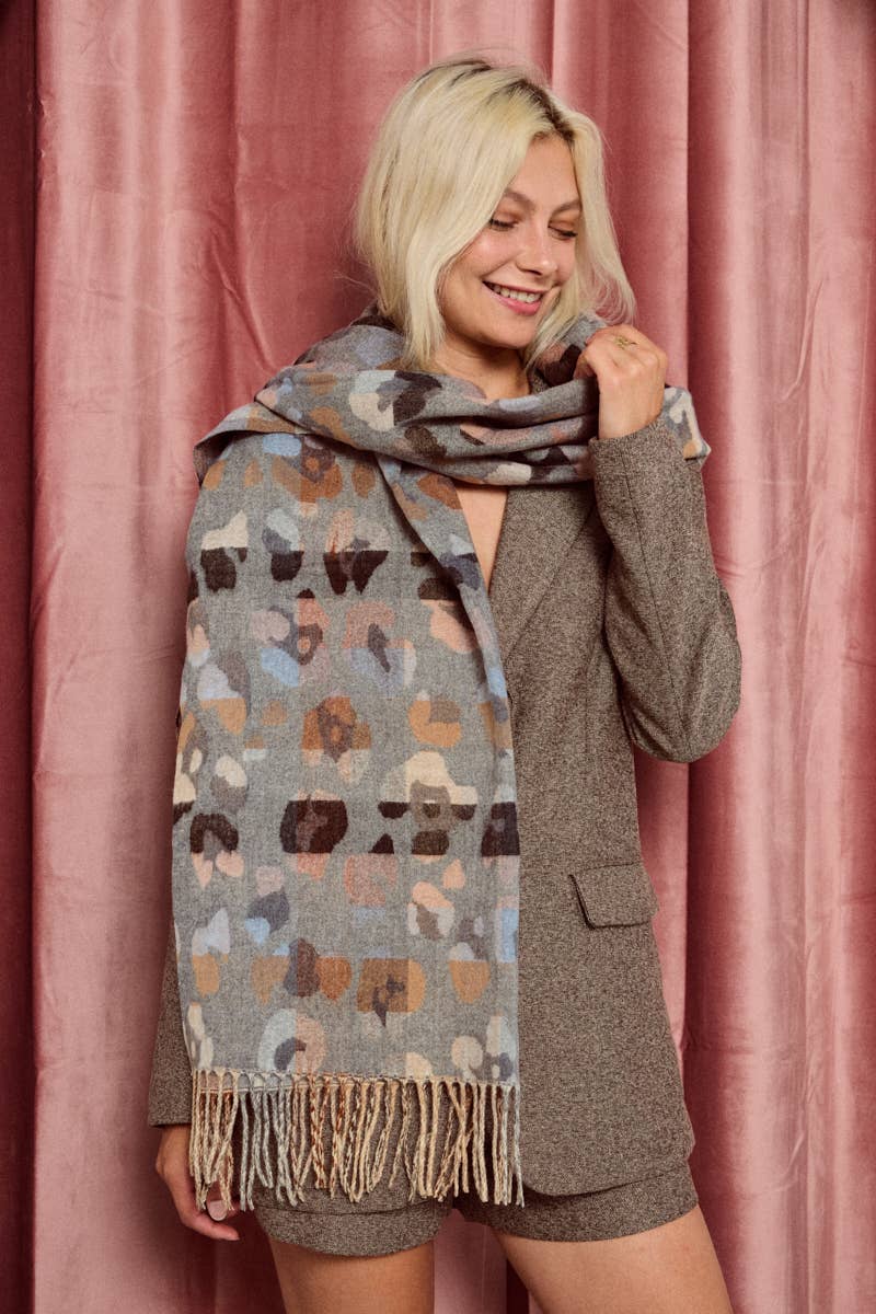 Tørklæde med leopardmønster kamel BYREN | ÉLINE L'ATELIER